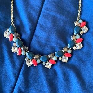 NWT Lustrous J. Crew Crystal Rhinestone Gold Tone Prong Set Statement Necklace